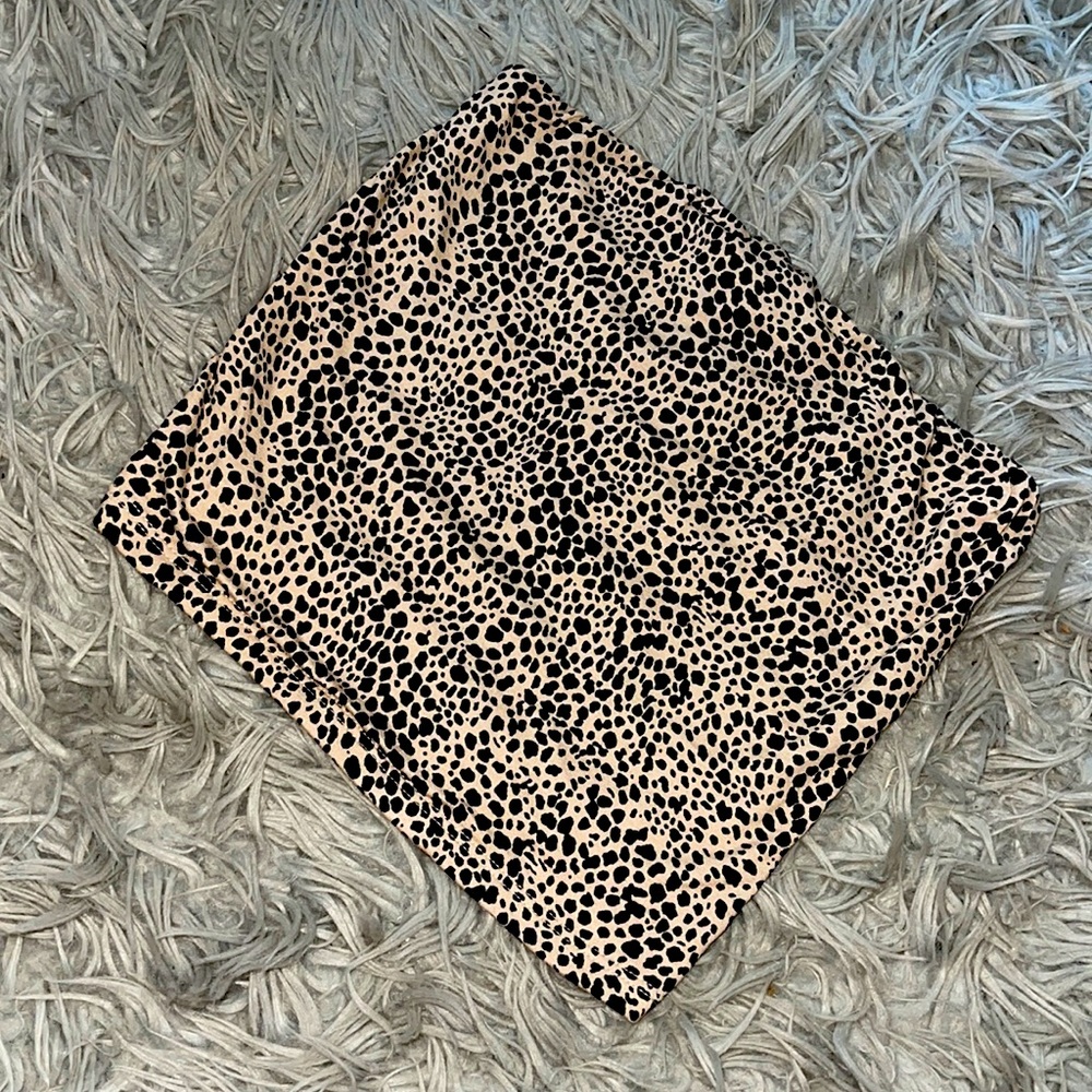American Eagle leopard crop top